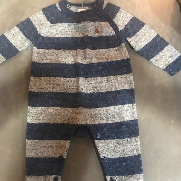 GAP Other - Baby GAP NWT one piece romper